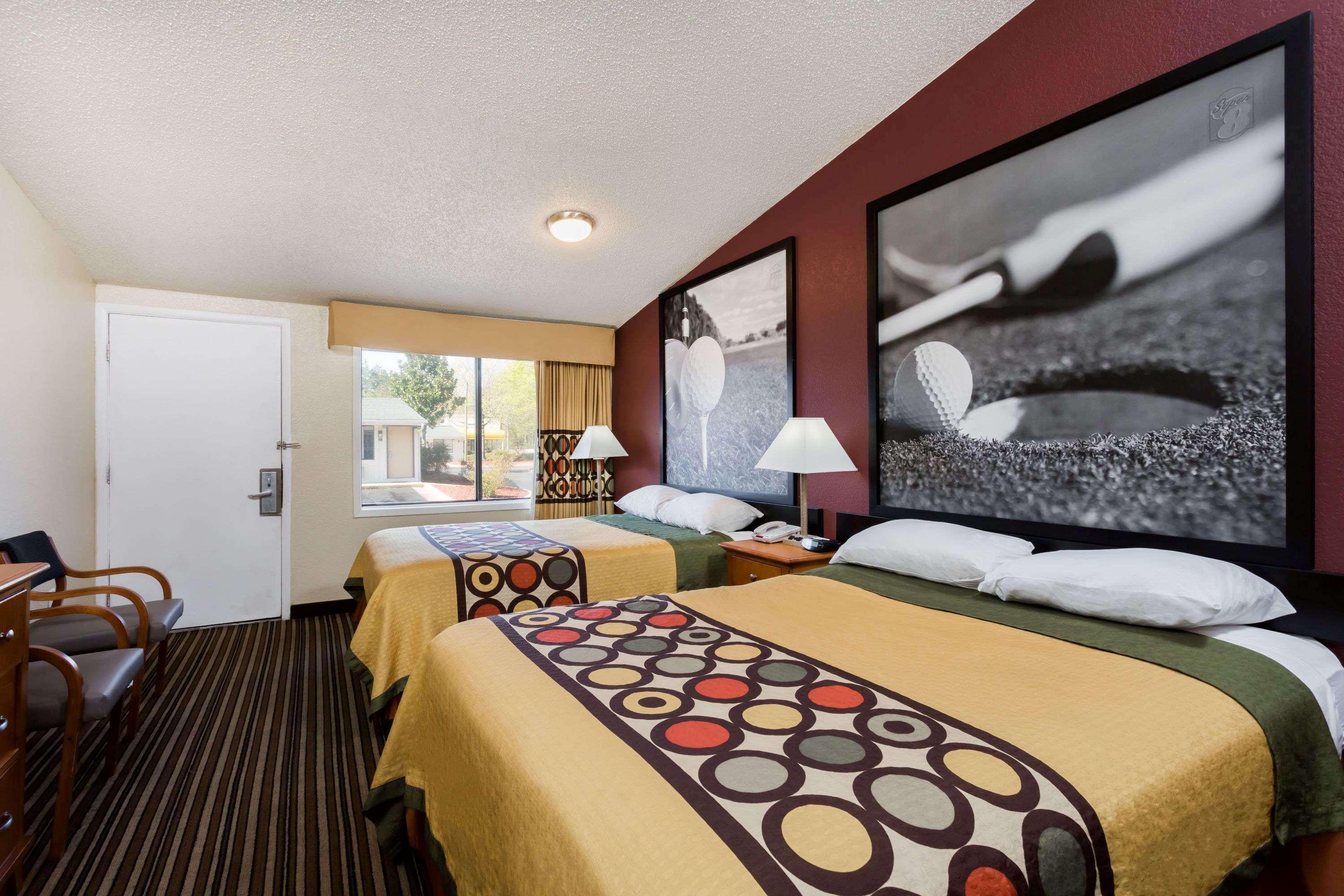 Super 8 by Wyndham Aberdeen Southern Pines Buitenkant foto